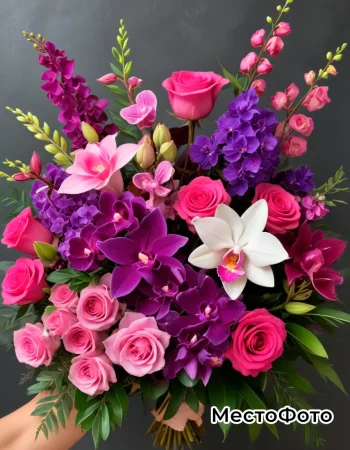 Пример успешной реализации услуги фотосессия цветов. на МестоФото.РФ — наш профессионал создаст для вас уникальные и запоминающиеся материалы