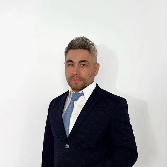 Юрист по e-commerce: консультации и правовые услуги для интернет-магазинов и компаний в сфере электронной коммерции. Профессиональная помощь в вопросах законодательства, договоров, защиты прав потребителей, налогообложения и сертификации.