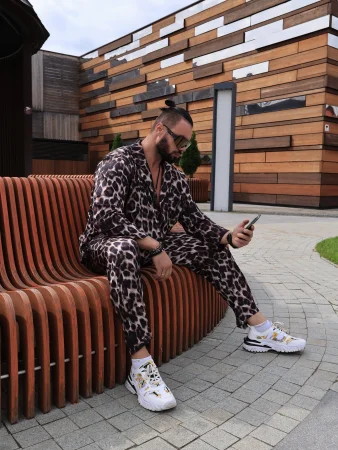 Пример успешной реализации услуги портретное фото на МестоФото.РФ — наш профессионал создаст для вас уникальные и запоминающиеся материалы