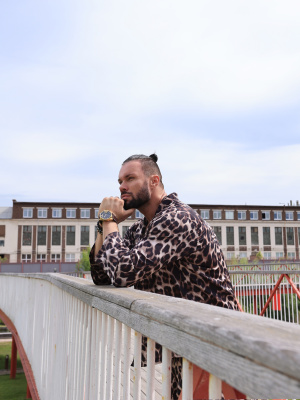 Пример успешной реализации услуги портретное фото на МестоФото.РФ — наш профессионал создаст для вас уникальные и запоминающиеся материалы